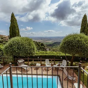 Vecchia Oliviera Hotel Montalcino